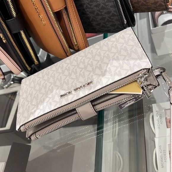 MICHAEL KORS LARGE DOUBLE ZIP WRISTLET PHONEHOLDER WALLET CLUTCH BRIGHT WHITE - Picture 15 of 16